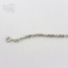 Bracciale-argento-925-regolabile-dettagli-floreali-chiusura-moschettone-catena